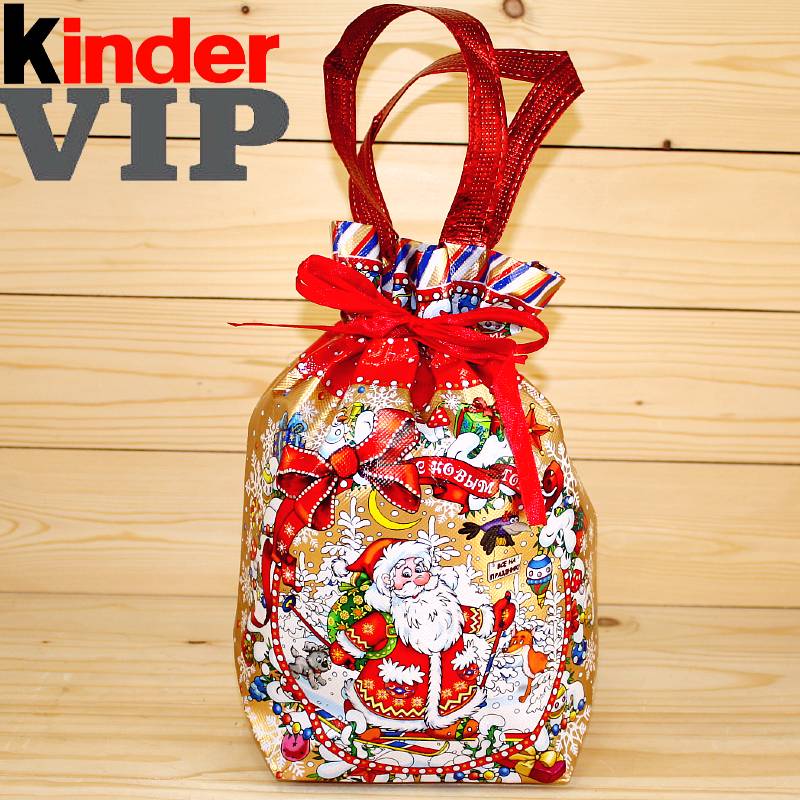 Киндер-мешочек со сладким подарком 2026 года в Звёздном городке